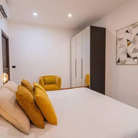 Apartment Daymoon House Merliani Vomero